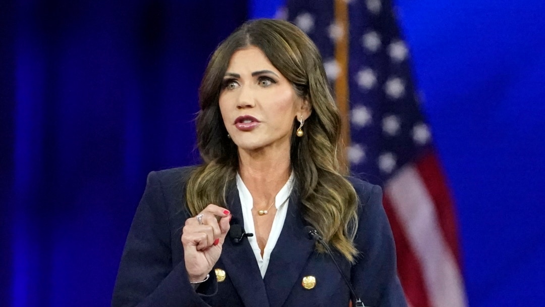 CNN đưa tin Trump bầu Thống đốc Nam Dakota Kristi Noem làm Bộ trưởng An ninh Nội địa