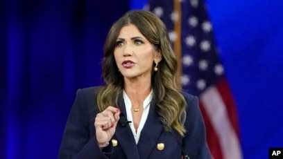 CNN đưa tin Trump chọn Thống đốc South Dakota Kristi Noem làm Bộ trưởng An ninh Nội địa