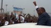 Jean-Pierre Bemba salue ses supporters lors de son retour à Kinshasa, RDC, le 31 août 2018. (Twitter/Jean-Pierre Bemba)