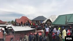 Watu wamekusanyika eneola ajali DRC.