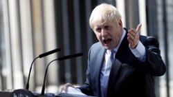 Boris Johnson sur le pied de guerre pour un Brexit à tout prix