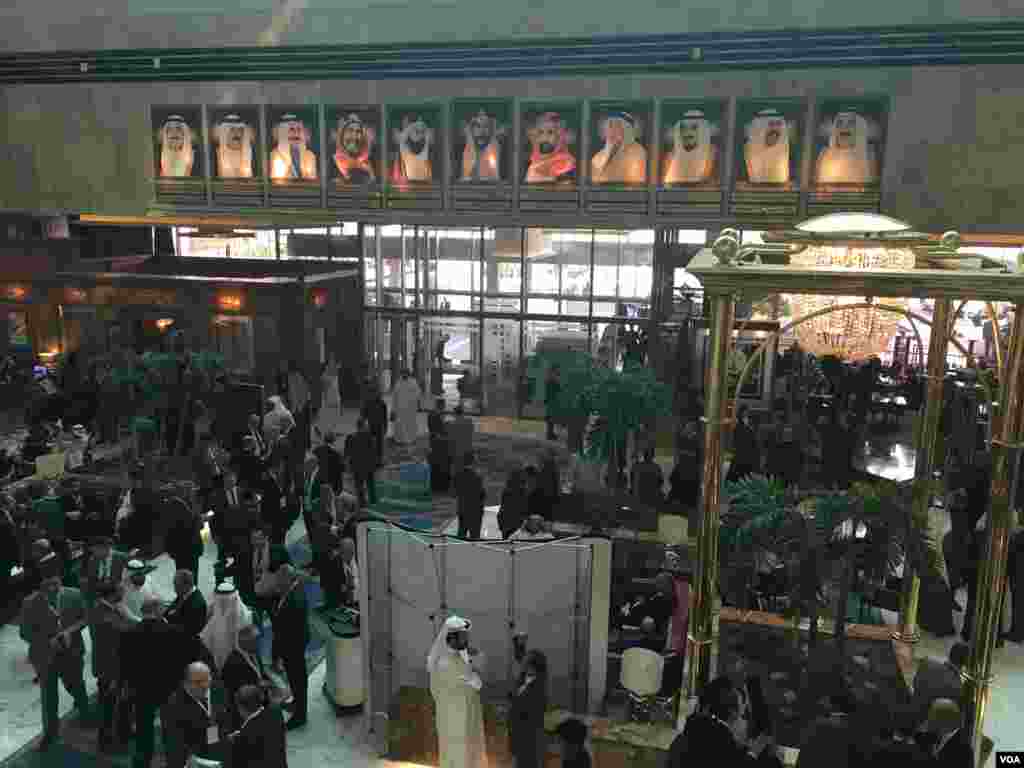 حاشیه های نشست بازسازی عراق در شهر کویت