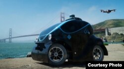 The O-R3 driverless vehicle is powered by advanced machine learning and 3D technology to self-navigate its surroundings. (OTSAW Digital Inc)