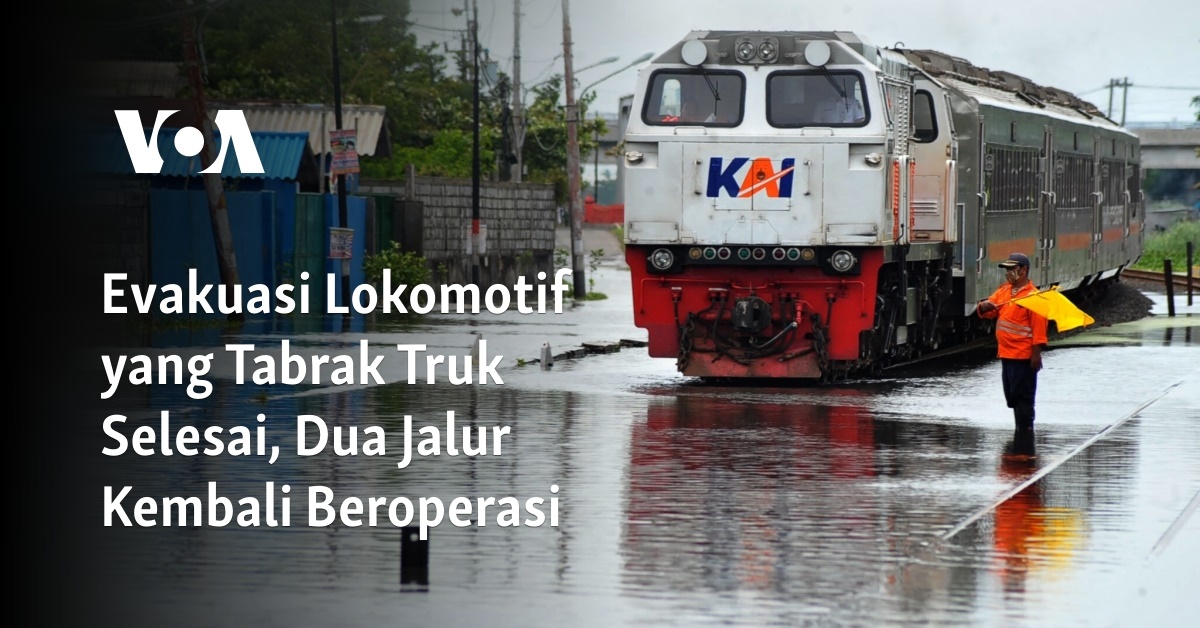 Evakuasi Lokomotif Yang Tabrak Truk Selesai, Dua Jalur Kembali Beroperasi