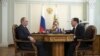 俄总理率团访问克里米亚 讨论当地发展问题