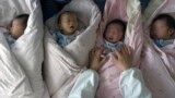 Bayi-bayi yang baru lahir di rumah sakit Huai'an, provinsi Jiangsu, China timur (foto: ilustrasi). Angka kelahiran di China menurun dengan cepat dalam lima tahun terakhir. 