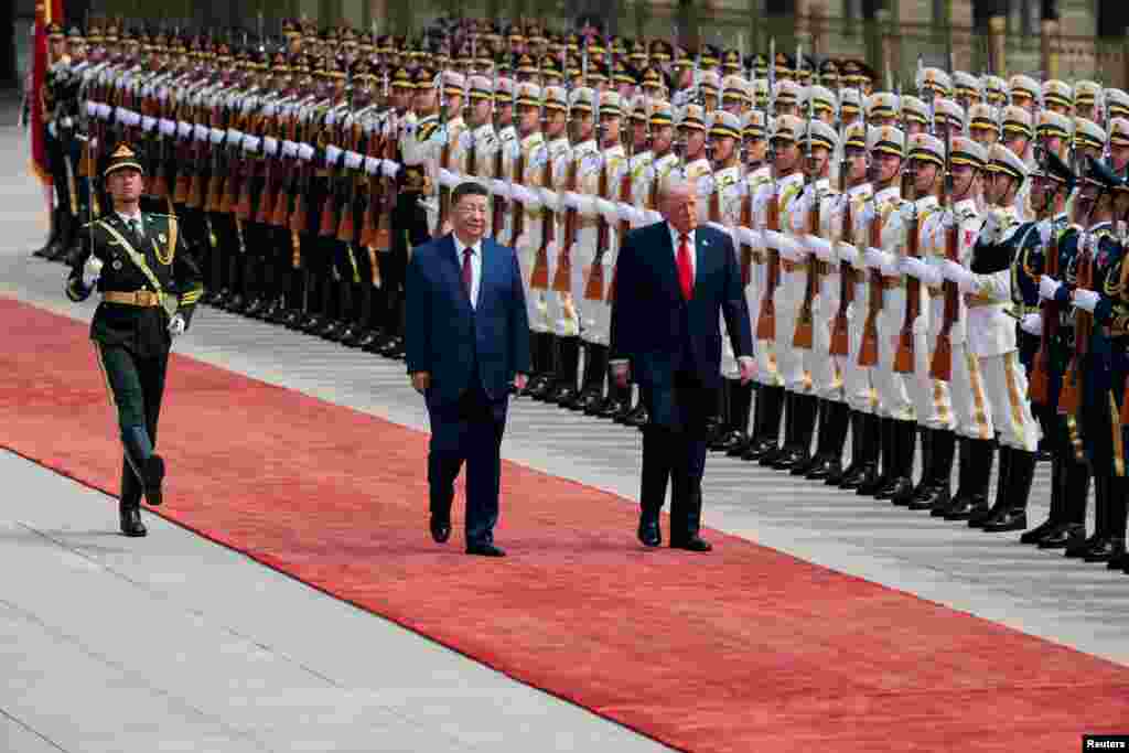 مراسم استقبال از دونالد ترامپ، رئیس جمهوری آمریکا، با حضور شی جین‌پینگ، رئیس جمهوری چین، در سفر رسمی پرزیدنت ترامپ به پکن