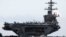 ກຳປັ່ນບັນທຸກເຮືອບິນ The USS Theodore Rosevelt ທີ່ເຫັນຢູ່ໃນຮູບນີ້ ເຂົ້າທຽບທ່າດານັງ ຂອງຫວຽດນາມ ເມື່ອວັນທີ 5 ມີນາ 2020.