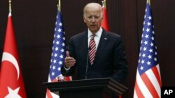 Biden expresó sus condolencias y solidaridad con Turquía por el último atentado de Dáesh en Gaziantep, que dejó 54 muertos en una celebración nupcial el pasado fin de semana.