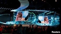 Menteri Luar Negeri Saudi Pangeran Faisal bin Farhan Al-Saud dalam konferensi Future Investment Initiative (FII) di Riyadh, Arab Saudi, 31 Oktober 2024. (Hamad I Mohammed/REUTERS)