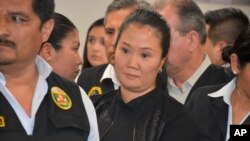 La líder opositora peruana Keiko Fujimori denunció este domingo que sufre un encarcelamiento "injusto", en el marco de una investigación en su contra por el escándalo de corrupción de la constructora brasileña Odebrecht. Foto AP.