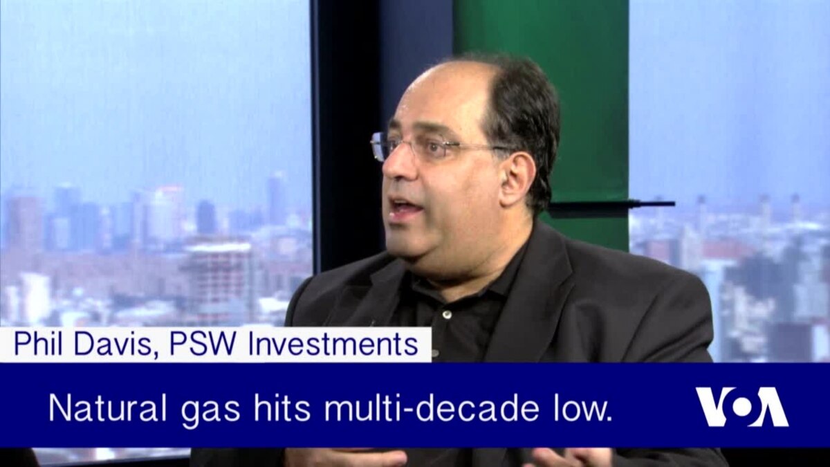 Interview with Phil Davis of PSW Investments