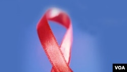 Símbolo universal de la campaña en contra del SIDA.