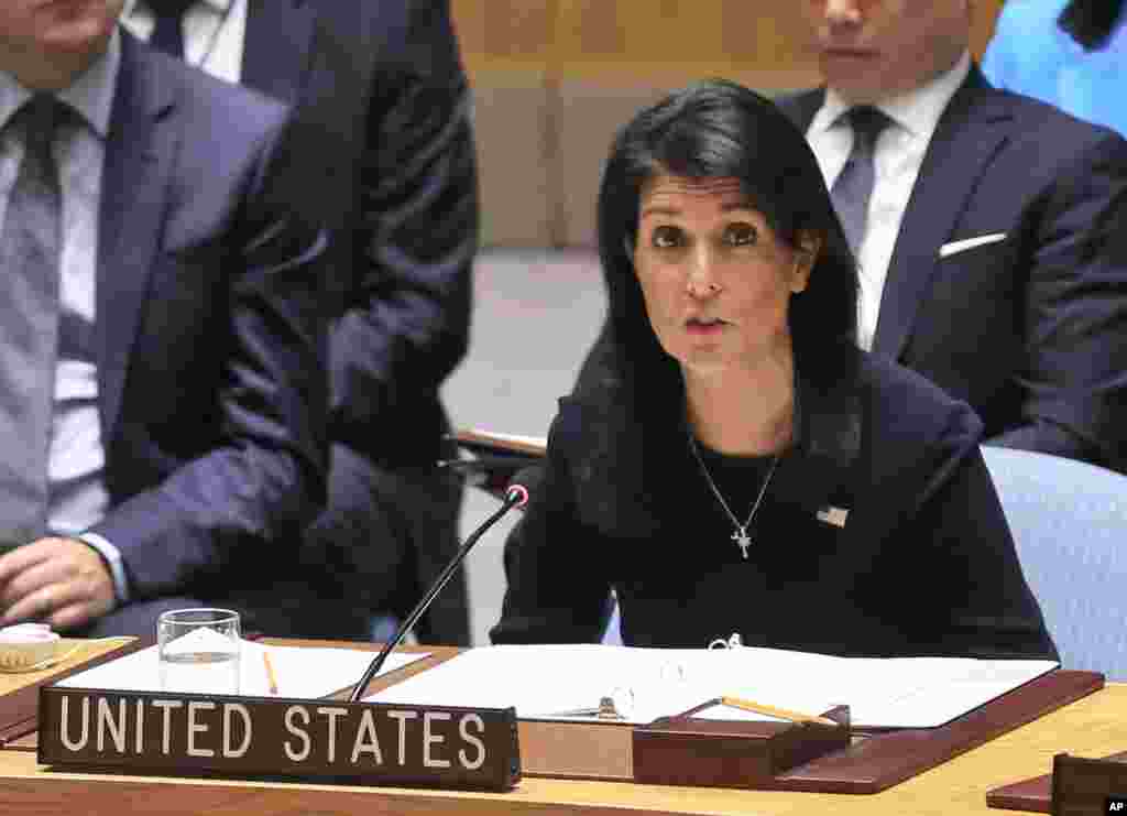 نیکی هیلی نماینده آمریکا در سازمان ملل در جلسه اضطراری شورای امنیت گفت باید سخت ترین تحریم ها علیه کره شمالی اعمال شود.