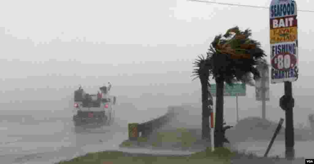 Huracán Florence provoca destrucción en Carolina del Norte.