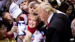 Donald Trump realizó un acto político en Atlanta, Georgia, el domingo, 21 de febrero de 2016.