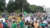 Brasileiros defendem operação Lava Jato