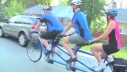 美国专讯：1)協力自行車讓盲人享受運動的樂趣 2)水下康復療法給予傷殘人士新希望