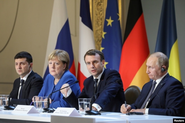 Volodimir Zelenski, Angela Merkel, Emmanuel Makron və Vladimir Putin