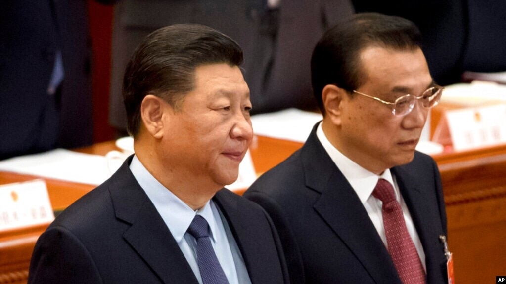 资料照：中国国家主席习近平与总理李克强在北京人大会堂出席全国人大会议闭幕式。（2019年3月15日）(photo:VOA)