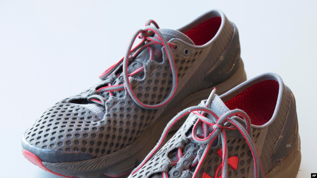 Sepatu SpeedForm Gemini 2 Record Equipped Under Armour dipajang di New York. (Foto: ilustrasi)