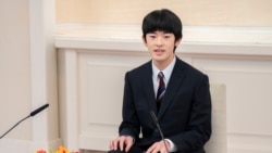 Pangeran Hisahito dari Jepang berbicara pada konferensi pers pertamanya di Istana Kekaisaran, Senin, 3 Maret 2025, di Tokyo. (Badan Rumah Tangga Kekaisaran via AP)