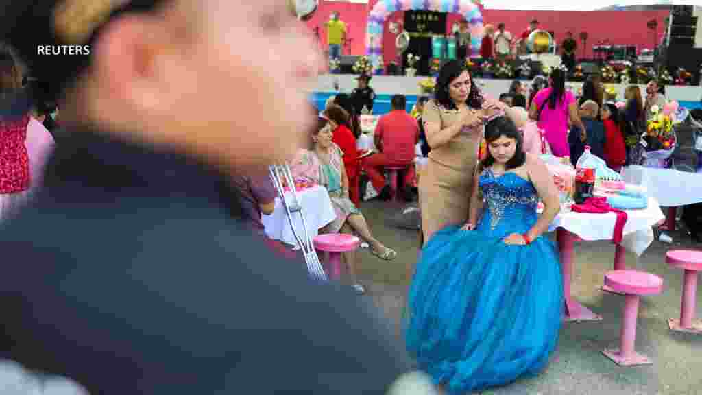 Sueño de Quinceañera es una iniciativa impulsada por la fundación Alas de Amor y las autoridades del penal, donde son albergadas más de 1.300 mujeres.&nbsp;