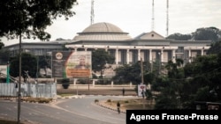 Cette photo prise le 19 mai 2019 montre une vue générale du Parlement du Malawi à Lilongwe. 