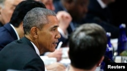 바락 오바마 미국 대통령이 1일 워싱턴에서 열린 핵안보정상회의 개막식에서 기조연설을 하고 있다. 