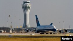 Bandara internasional Daxing di Beijing, China yang diresmikan hari Rabu (25/9). 