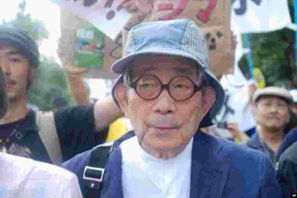 Nobel literature laureate Kenzaburo Oe leading an anti-nuclear march through the streets of Tokyo.