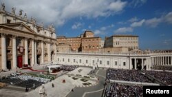 Vista general de la misa celebrada por el Papa Francisco en el Día Mundial de los Migrantes en el Vaticano, septiembre 29 de 2019. Reuters.