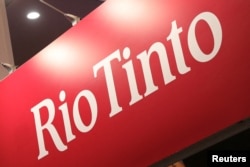 ILUSTRACIJA - Logotip kompanije "Rio Tinto" (Foto: Reuters/Chris Helgren)