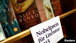 Kanada için ulusal bir gurur kaynağı olan ve Mayıs ayında 92 yaşında hayatını kaybeden Alice Munro, dünyanın en ünlü ve sevilen yazarlarından biriydi.  