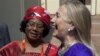 Clinton Ungkapkan Dukungan bagi Presiden Malawi