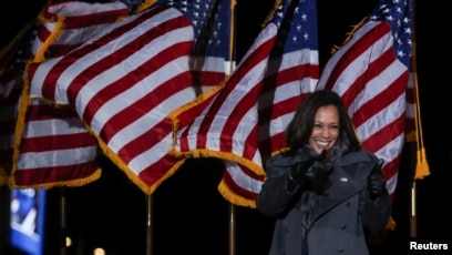 Kamala Harris torna-se a primeira mulher de cor eleita vice-presidente dos  EUA, segundo projecções