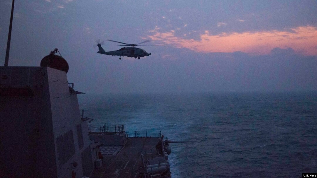 美國海軍2016年12月5日在南中國海巡邏(美國海軍照片)