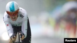 Team Sky rider Geraint Thomas of Britain competes in the first stage of the 104th Tour de France cycling race, in Duesseldorf, Germany, July 1, 2017.