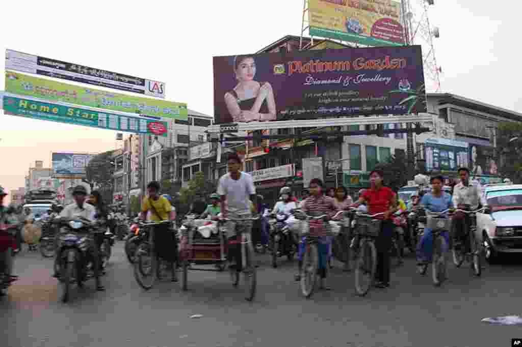 缅甸曼德勒的日子