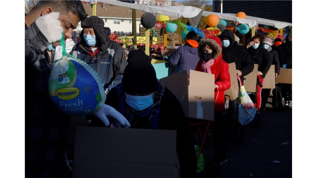 Football, Family, Parade Floats: Traditions Return on US Thanksgiving Day