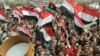 示威者聚集在開羅要求軍方進行改革