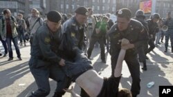 "Putinsiz Rossiya" deya hayqirdi kecha Moskvada yig'ilgan muxolifat