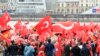 메르켈 독일 총리, 터키계 이민자들에 '충성심' 호소