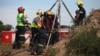 В одной из шахт Южной Африки около 200 человек оказались под завалами
