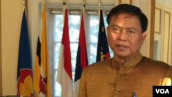 Ambassador Chum Bunrong said his main priority in coming years will be to open more cooperation in tourism, trade and investment. (Photo: VOA Khmer)