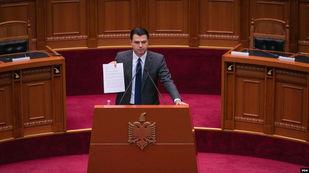 Shqipëri, hapja e bisedimeve, debate për qëndrimin e Gjermanisë