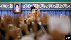 İran Dini Lideri Ali Hamaney