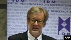 Shqipëri, shoqëria civile ende ka ndikim të ulët