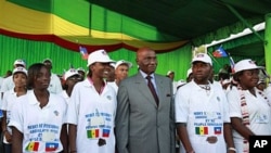 Senegalese President Abdoulaye Wade at a ceremony welcoming the Haitian students to Dakar, 13 Oct 2010