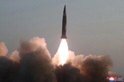 북한이 2021년 3월 25일 한반도 동해상으로 발사한 신형전술미사일